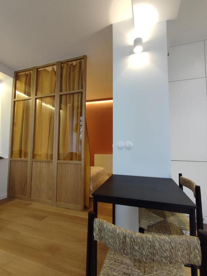 Suite Confortable Sur Le Canal Saint-Martin / Republique Paris Bagian luar foto