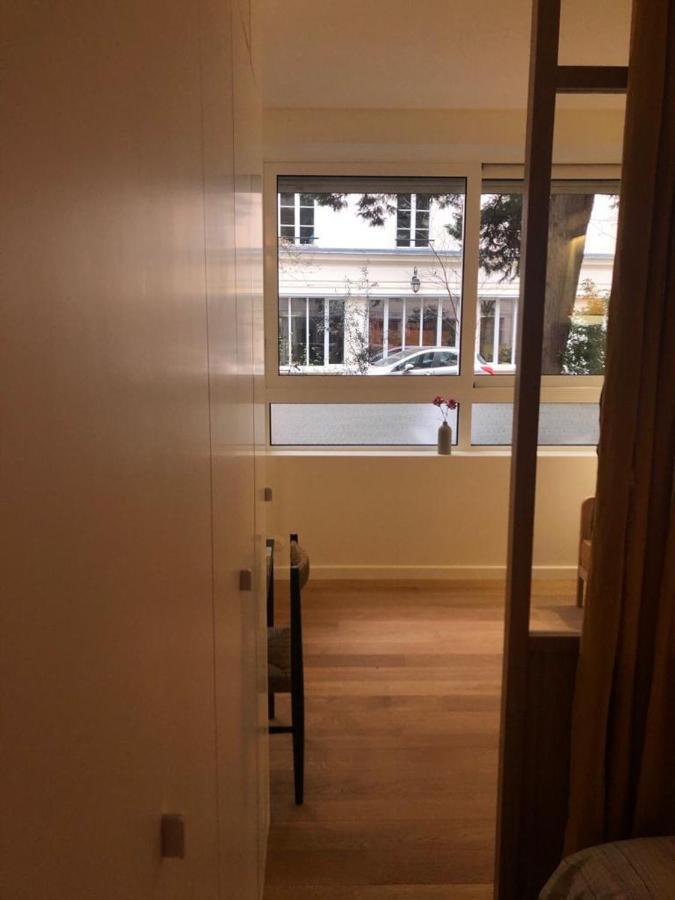 Suite Confortable Sur Le Canal Saint-Martin / Republique Paris Bagian luar foto